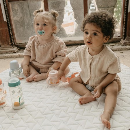 SUAVINEX NIGHT&DAY VASO ANTIDERRAME Y ANTICOLICO CON ASAS +6 MESES 150 ML