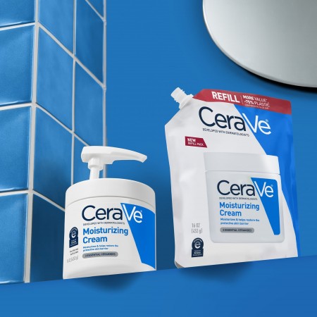 Gama sostenible CeraVe con crema hidratante familiar y su formato de recarga de 454g