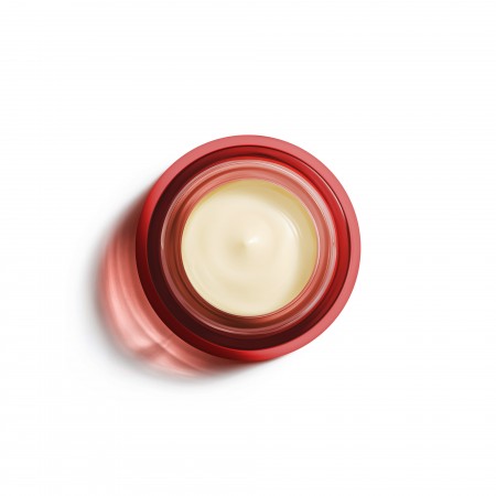 Textura nutritiva de la crema de noche Vichy con retinol puro para combatir las manchas