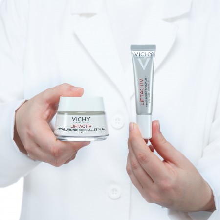 Rutina antiedad Vichy Liftactiv combinando la crema facial y el contorno de ojos